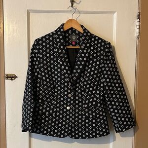 Vince Camuto Black and White Diamond Pattern Top